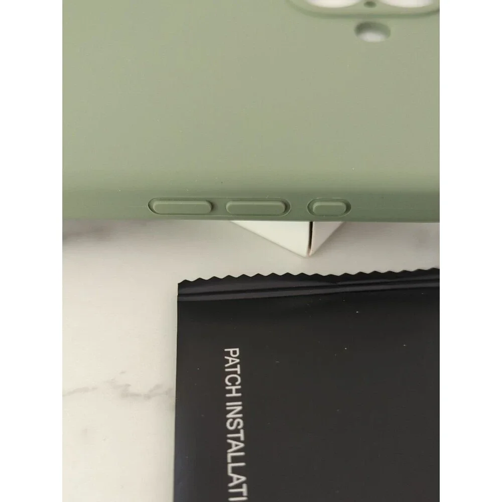 iPhone 16 Plus Khaki Green Case With Screen Protector